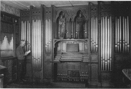 Albert Alain devant son orgue Archives famille Alain