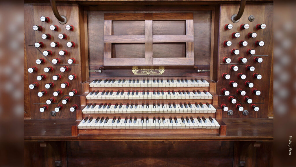 Cathédrale de Perpignan, la console